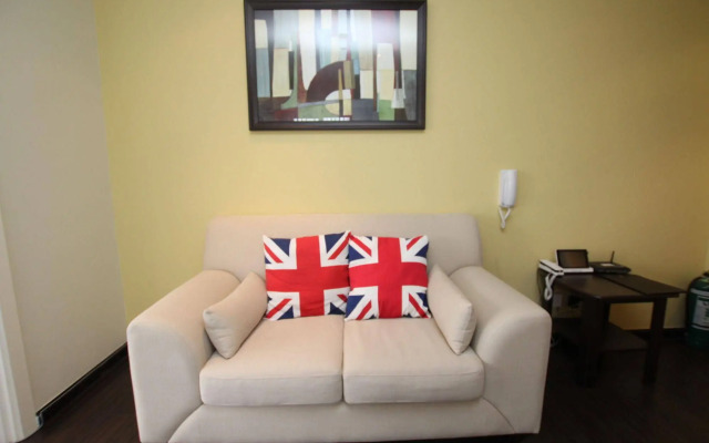 SIGLO SUITES @ The Knightsbridge Residences