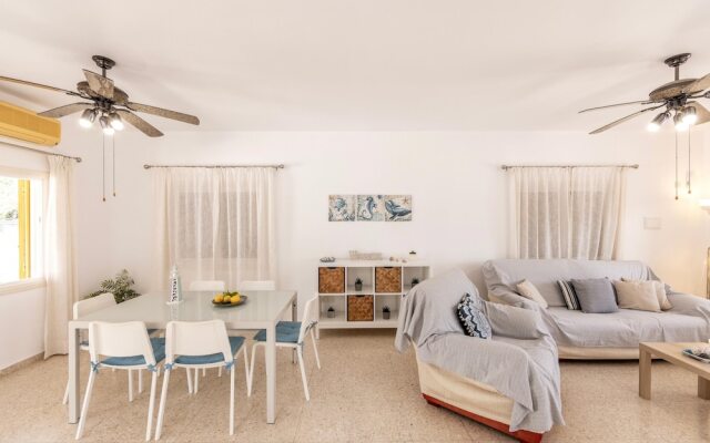 Ayia Thekla Sea Breeze Villa