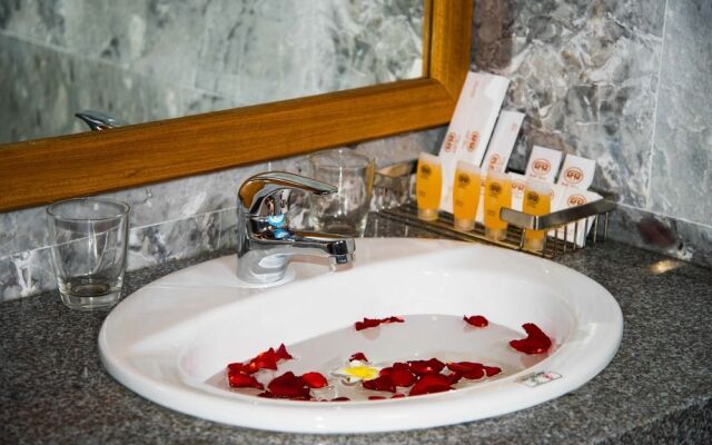 Ruby River Villa Hoi An