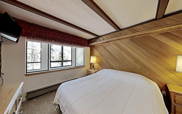 Slopeside 1849 Condos - Comfortable 3 BR Condos With Full Kitchens