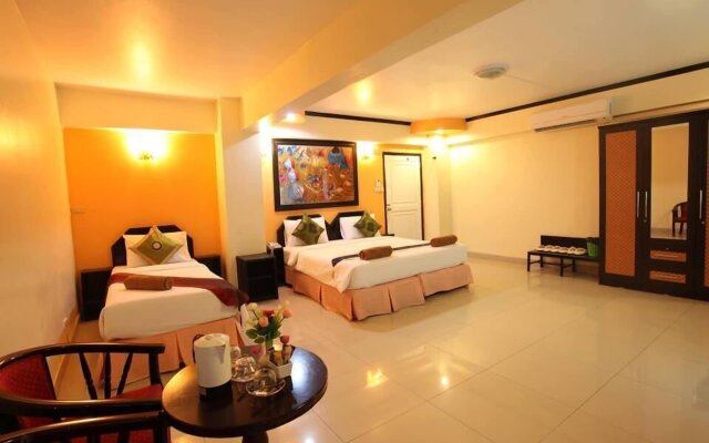 Home Pattaya Hotel