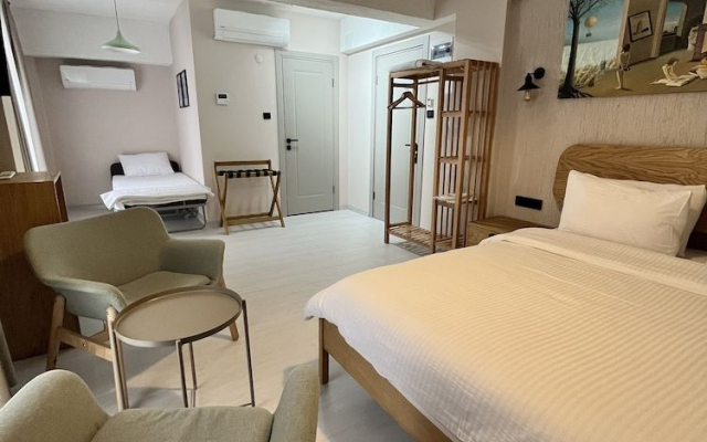 Mare House Boutique Hotel