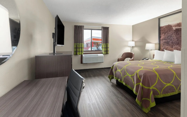 Super 8 by Wyndham Summersville/New River National Park