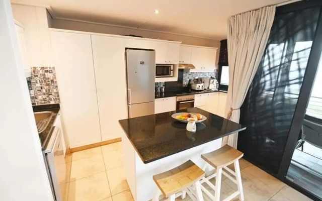 30 Degrees Beach Apartment Umdloti