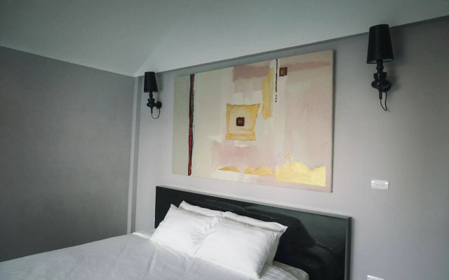 Oliving Residence