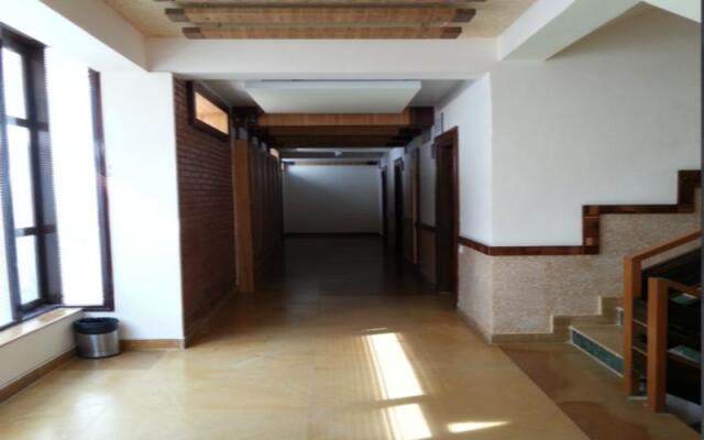 Mak Hotel