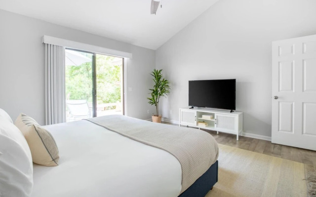 Wildwood Court - Sea Pine