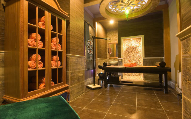 Adenya Hotel & Resort