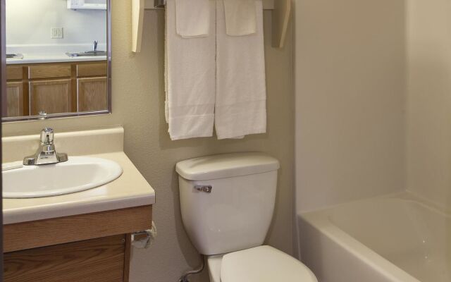 Extended Stay America Select Suites - Louisville - South