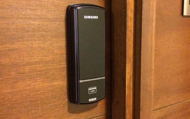 Rose Gold - 1BR Mountain View Pool Gym Mall