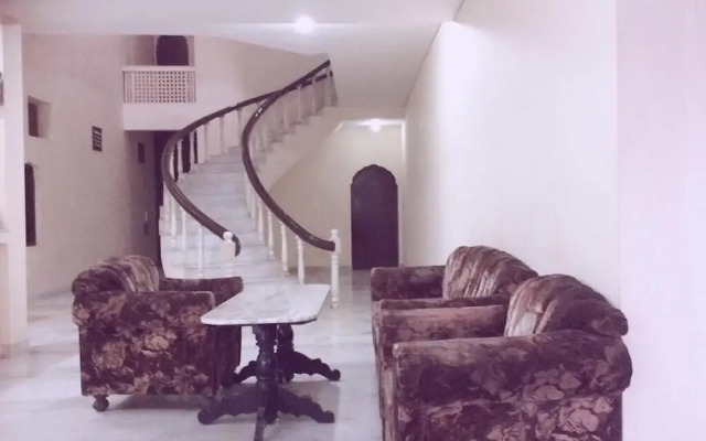 Hotel Marble Palace