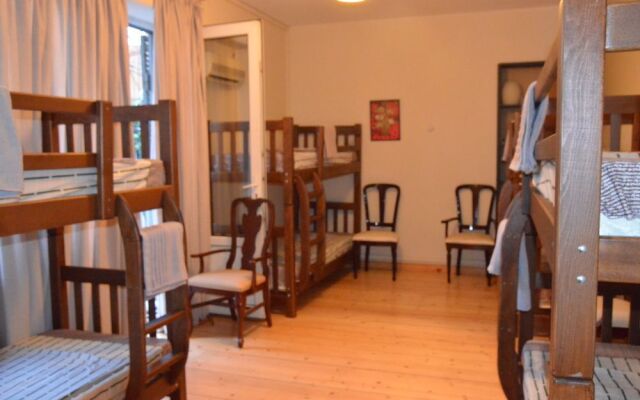 hostel house pluse