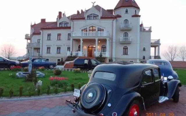 Palac Koronny