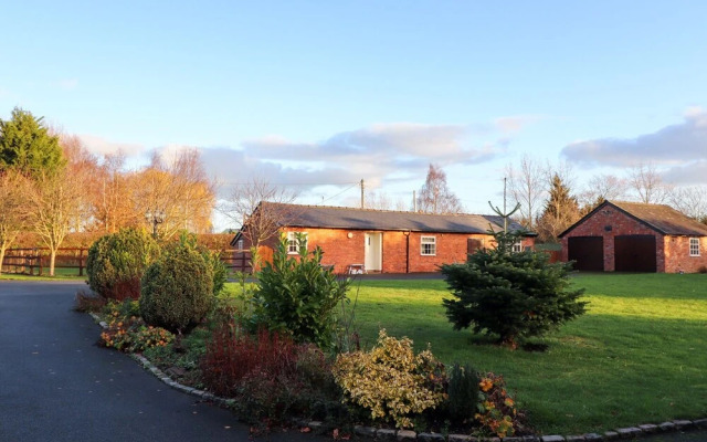 Commonwood Cottage