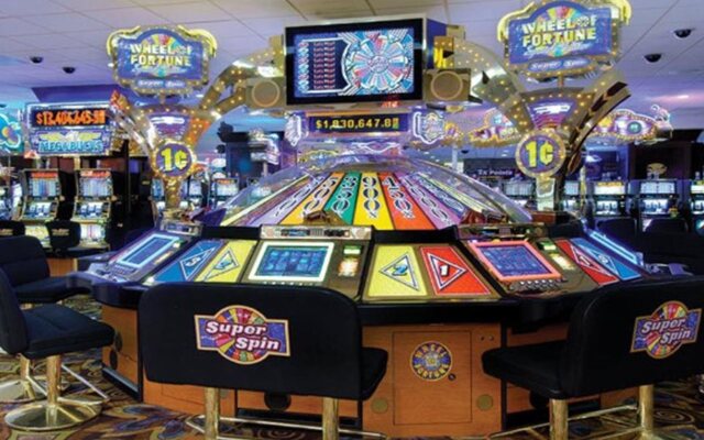 Fremont Hotel & Casino