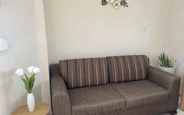 sea view apts & suites by pachiplex