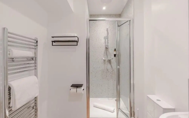 Your Apartment - Redland Place
