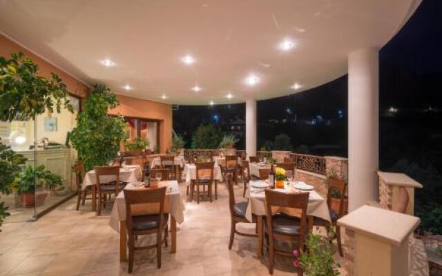 Hotel Eirini