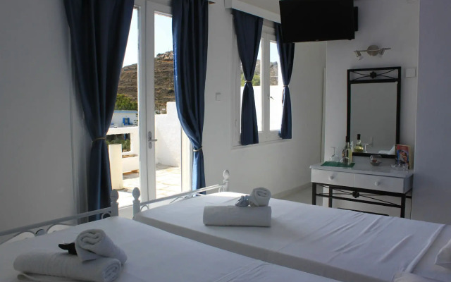 Syros Holidays