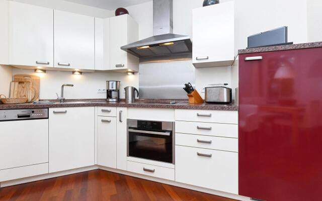 Apartment With Balcony in Ruegen