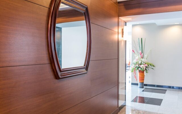 Dynasty Grande Hotel