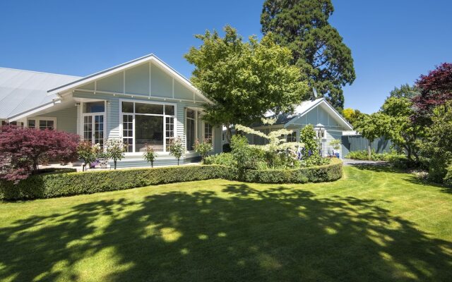 Botanica Bed and Breakfast
