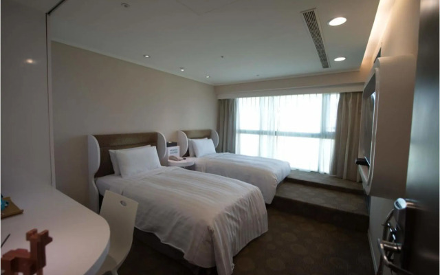 Ximen Airline Hotel