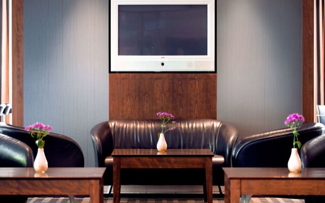 Отель NYX Erfurt by Leonardo Hotels