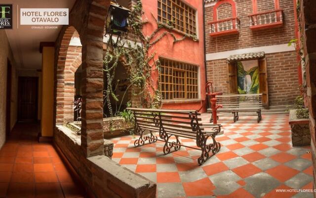 Hotel Flores