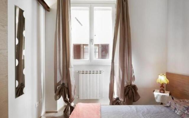 Duomo Halldis Apartments