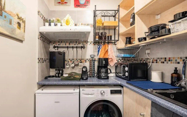 Quiet spot3, ground floor studio 25m2