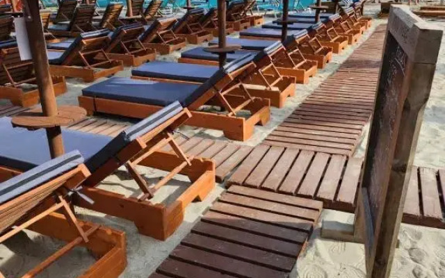 Aqua Mare Luxury Apartments