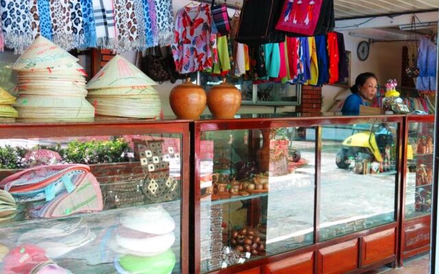 My Khanh Tourist Village