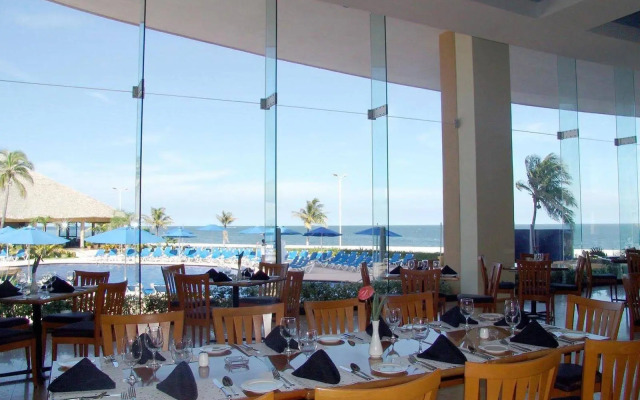 Holiday Inn Boca Del Rio by IHG