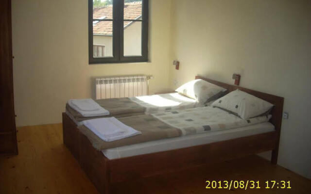 Zelenigrad Guest House