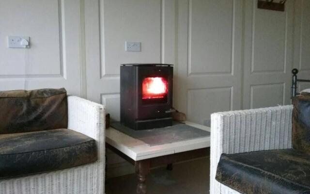 Stags View,Unique eco cabin, Dartmoor views