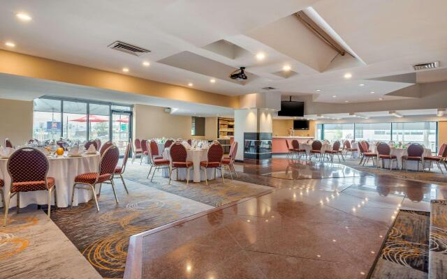 Quality Hotel Dorval
