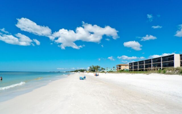 C&K's Island Retreat - 1586344