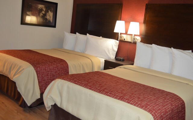 Red Roof Inn & Suites Sacramento North