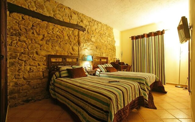 Hotel Rural La Tahona de Besnes