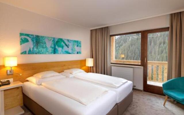 Hotel Zirbenhof