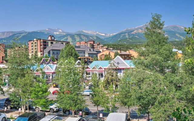 Main St Condo in Tannhauser With Balcony!