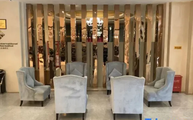 Runchang Hotel