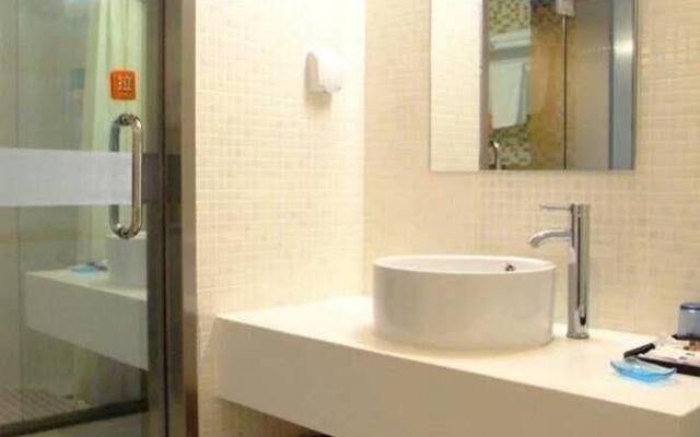 Shenzhou Travel Dalian Hotel