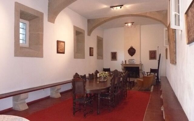 Mosteiro De S. Cristovao De Lafoes