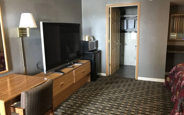 Economy Inn Motel
