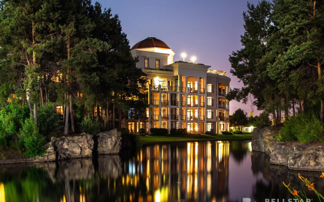 The Royal Kelowna