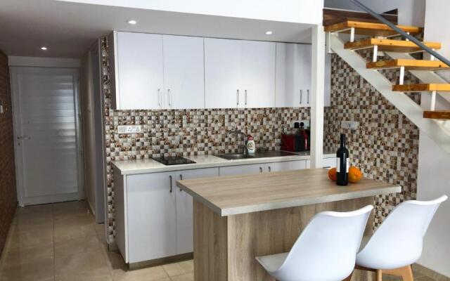 Cozy Loft Apartment 2