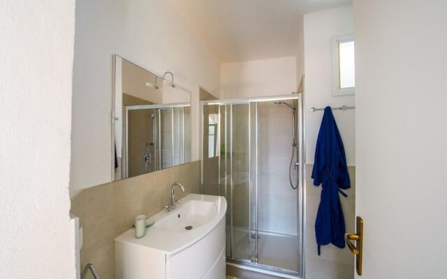 Il Motto Villa With big Garden and Lake View