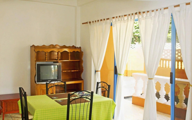 Vicky's Holiday Apartments
